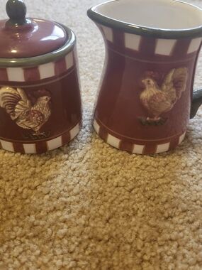 Vintage Rooster Accent Creamer and Sugar Set in Burgundy